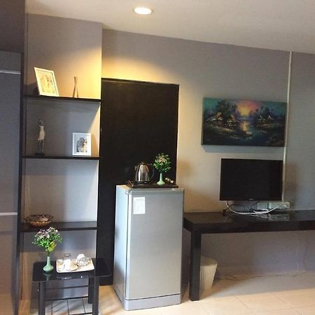 Lars-Lita Residence Patong Exterior photo